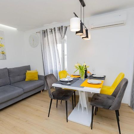 Modern Cozy Apartment Bonnie In Center Of Split. Bagian luar foto